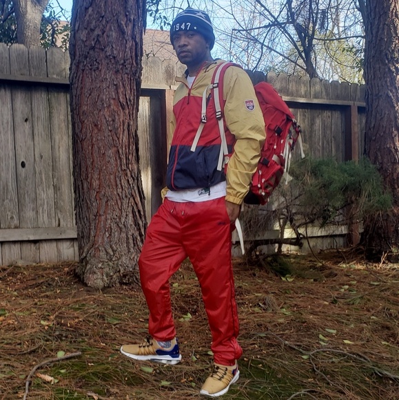 Meet your Posher, A.B - Picture 2 of 9